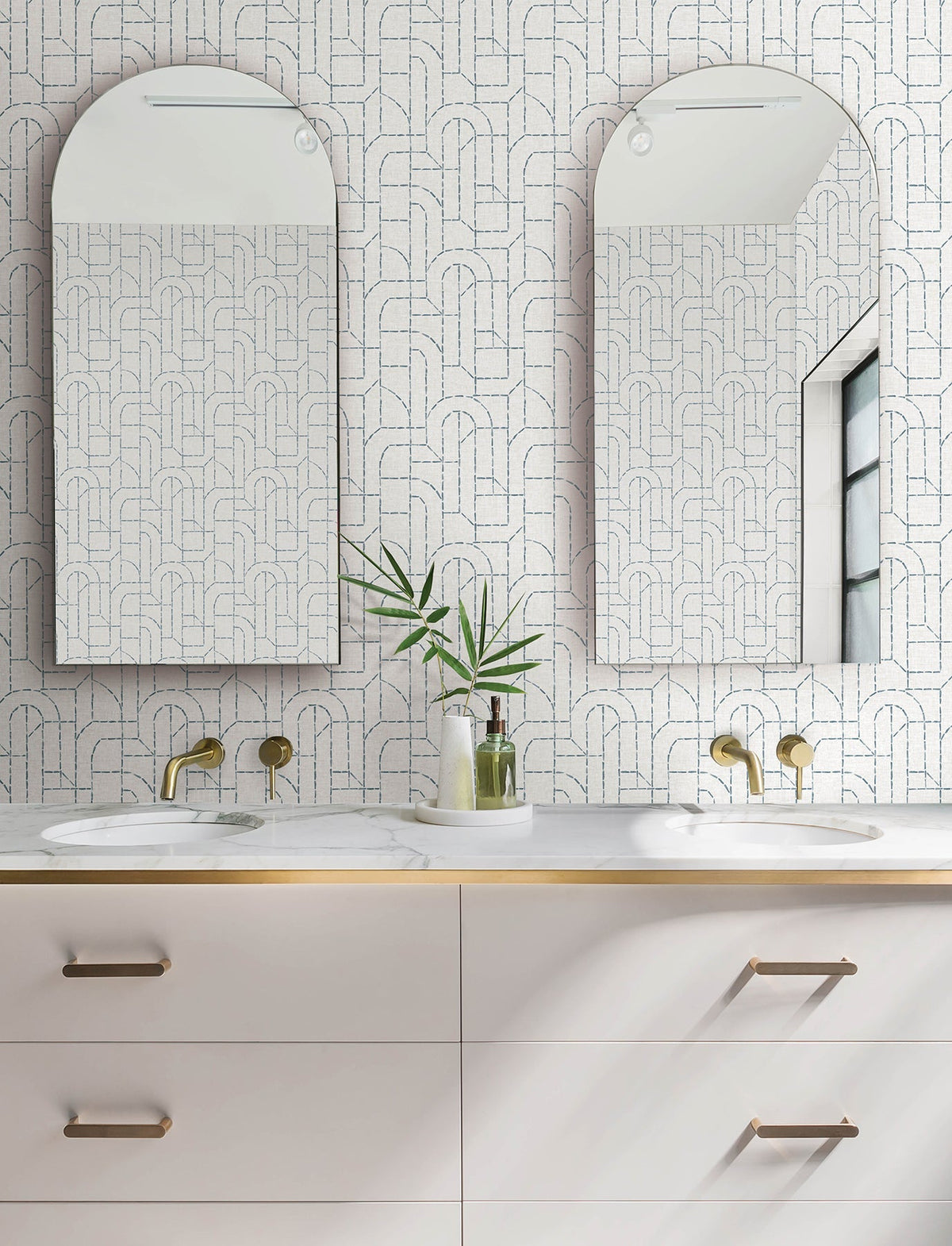 4146-27222-peel-and-stick-wallpaper-room-scene