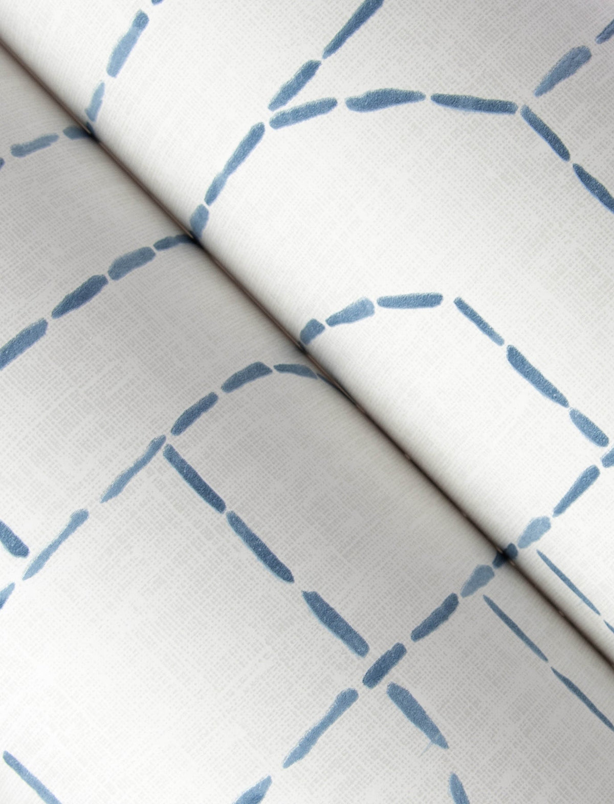 4146-27222-peel-and-stick-wallpaper-detail-closeup