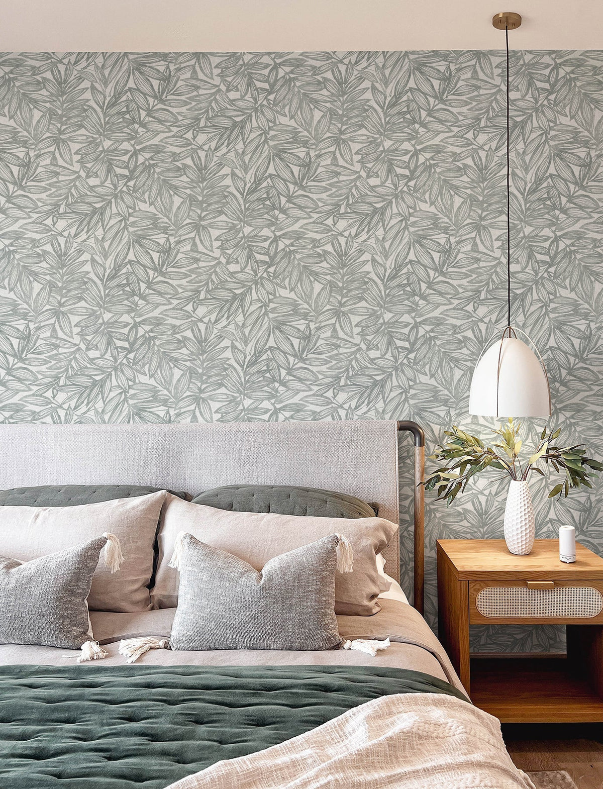 4146-27234-peel-and-stick-wallpaper-room-scene-detail-closeup
