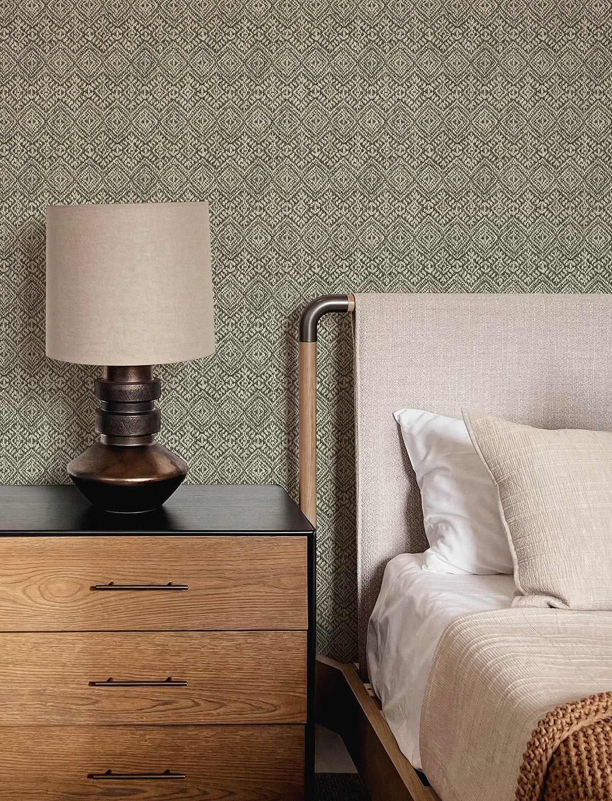 4146-27255-peel-and-stick-wallpaper-room-scene-detail-closeup