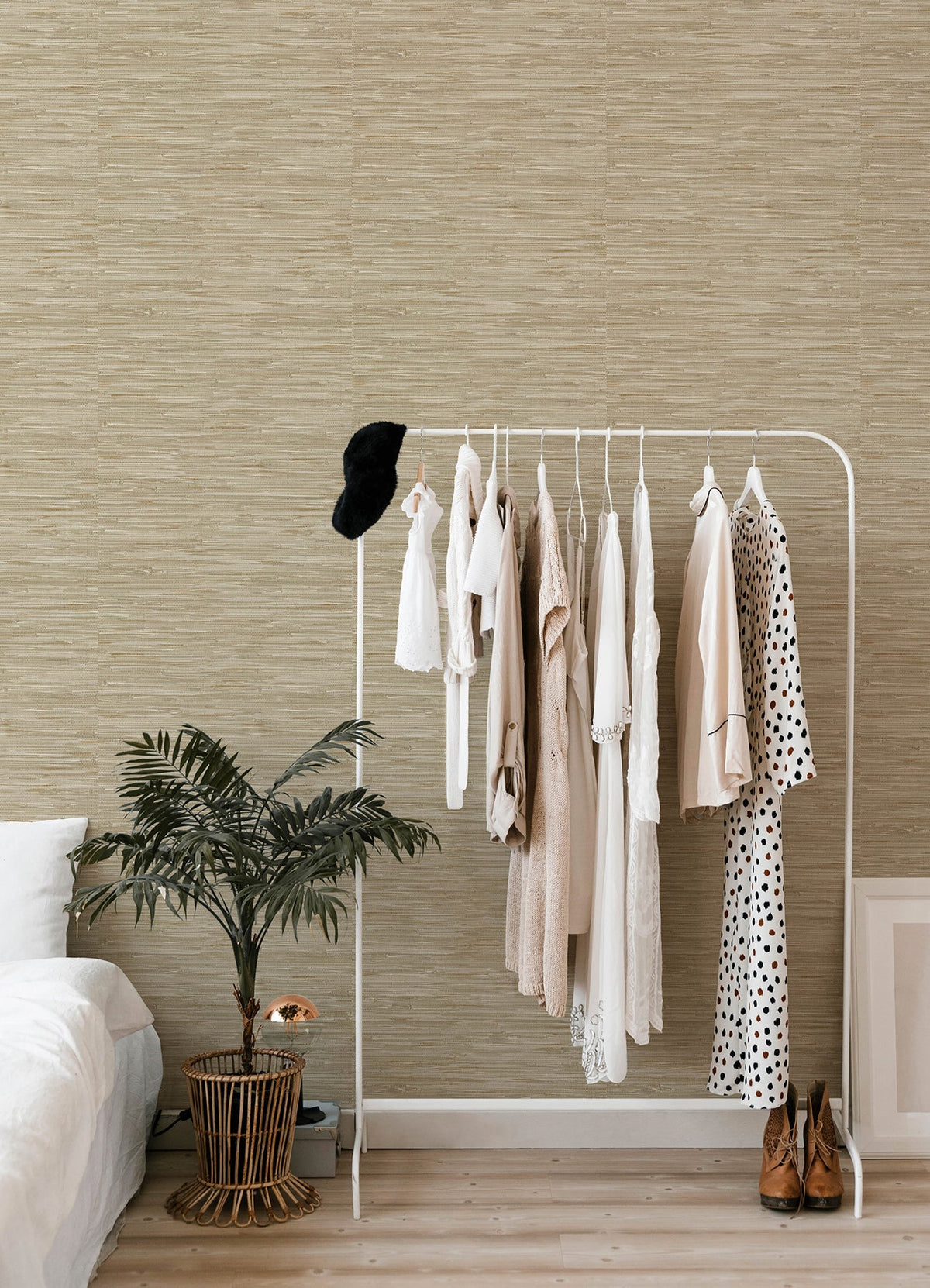 4147-27259-peel-and-stick-wallpaper-room-scene
