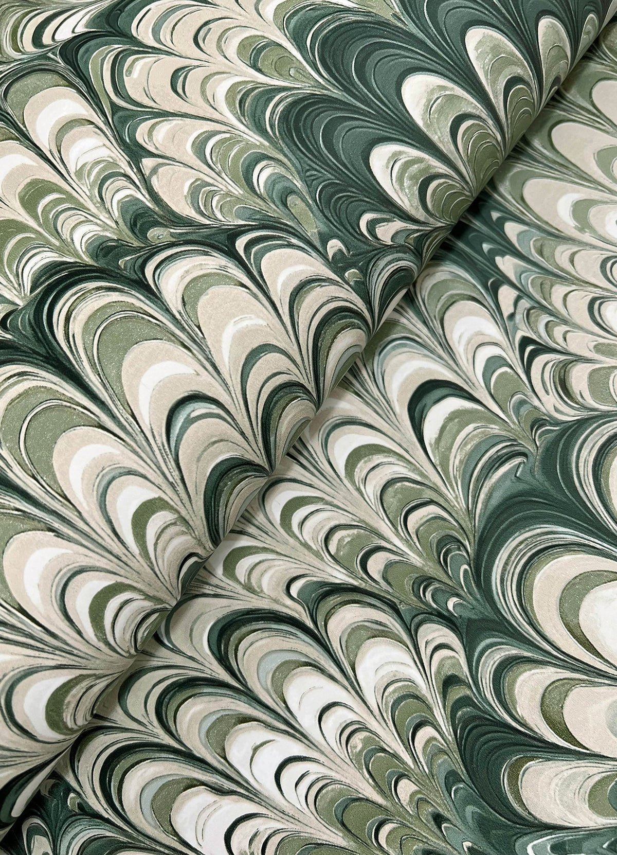 4147-27377-peel-and-stick-wallpaper-detail-closeup