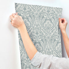 4147-27380-peel-and-stick-wallpaper-stick-application-step