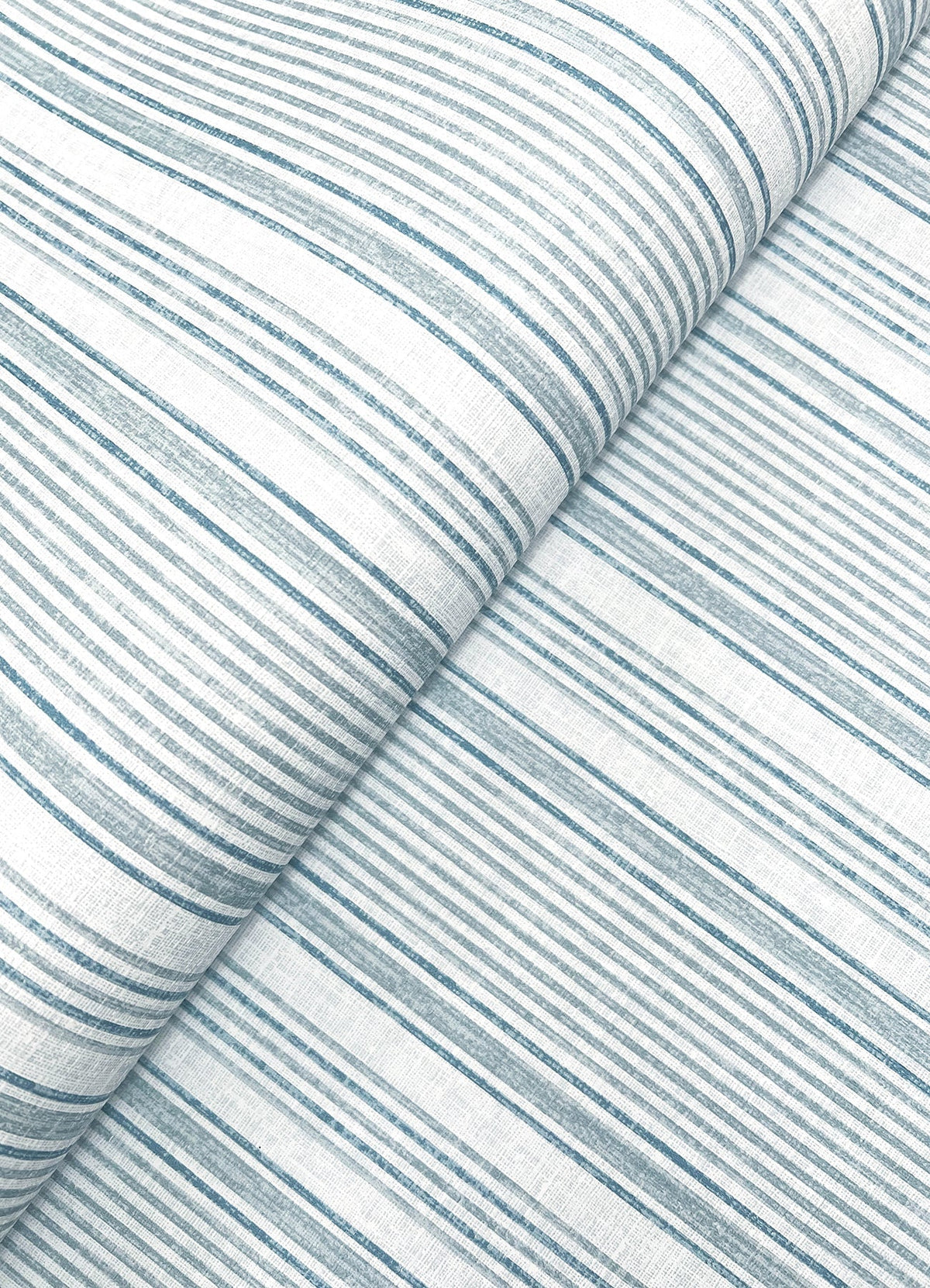 4147-27393-peel-and-stick-wallpaper-detail-closeup
