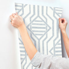 4147-27403-peel-and-stick-wallpaper-stick-application-step