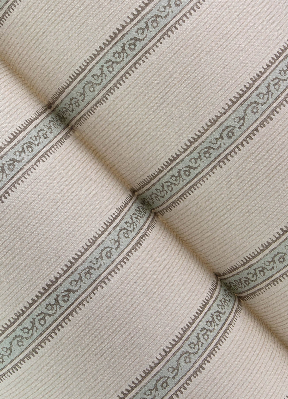 4148-27427-peel-and-stick-wallpaper-detail-closeup