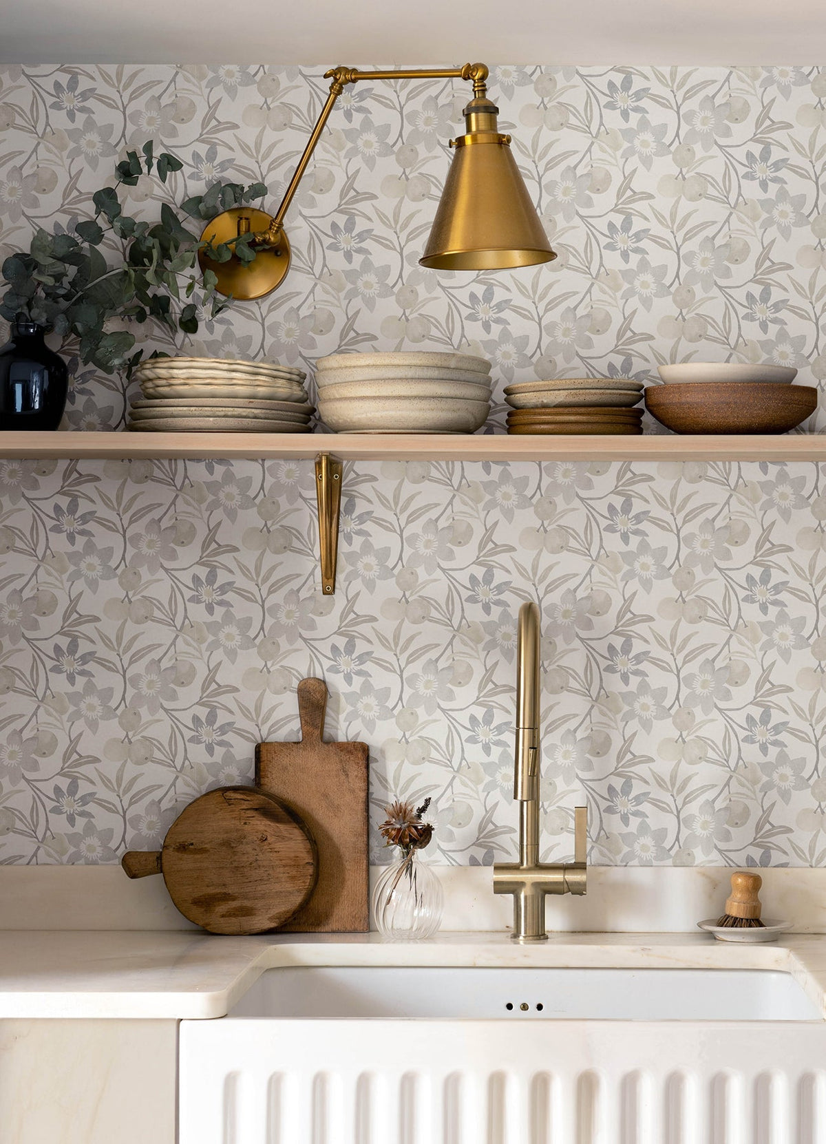 4148-27450-peel-and-stick-wallpaper-room-scene