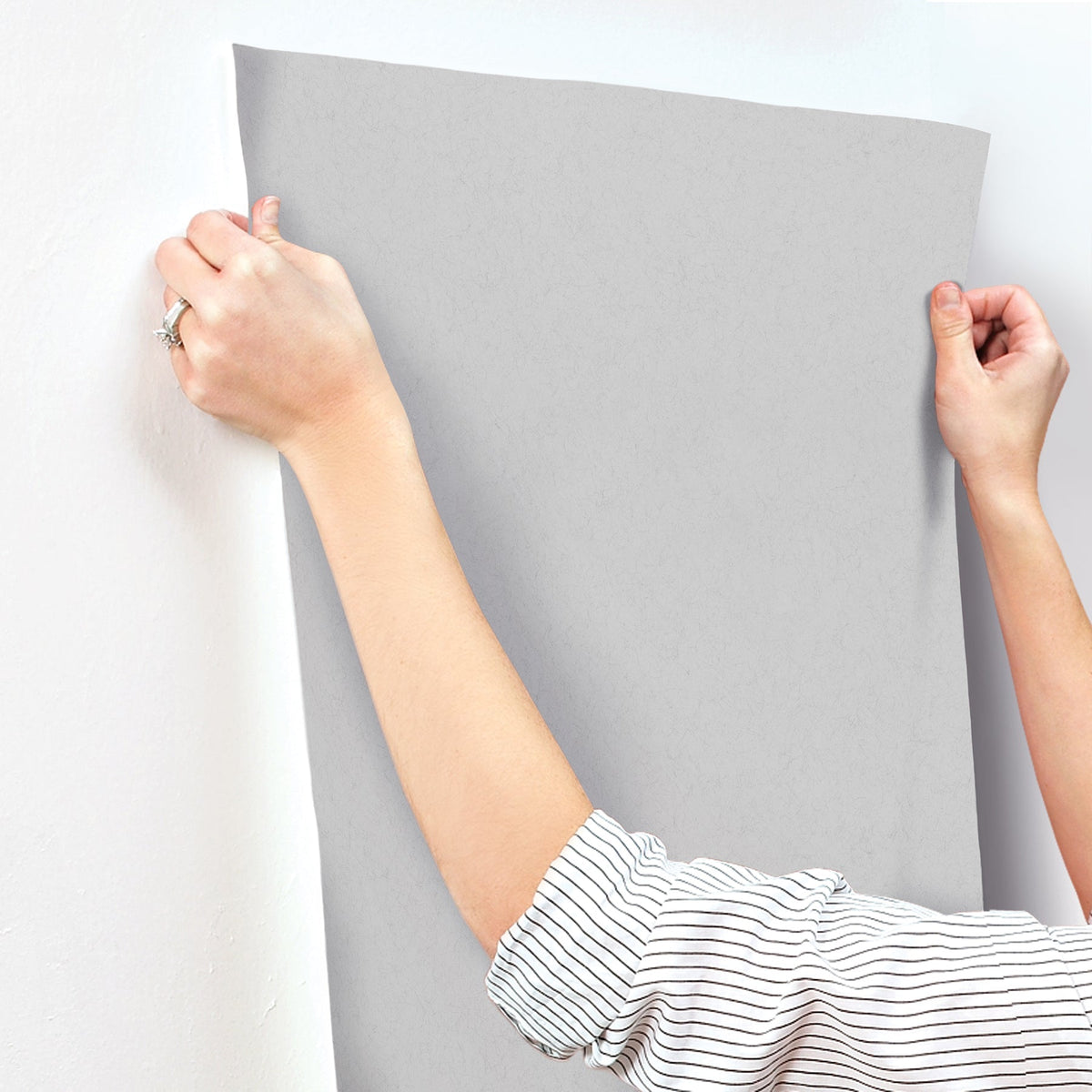 4153-77029-peel-and-stick-wallpaper-stick-application-step