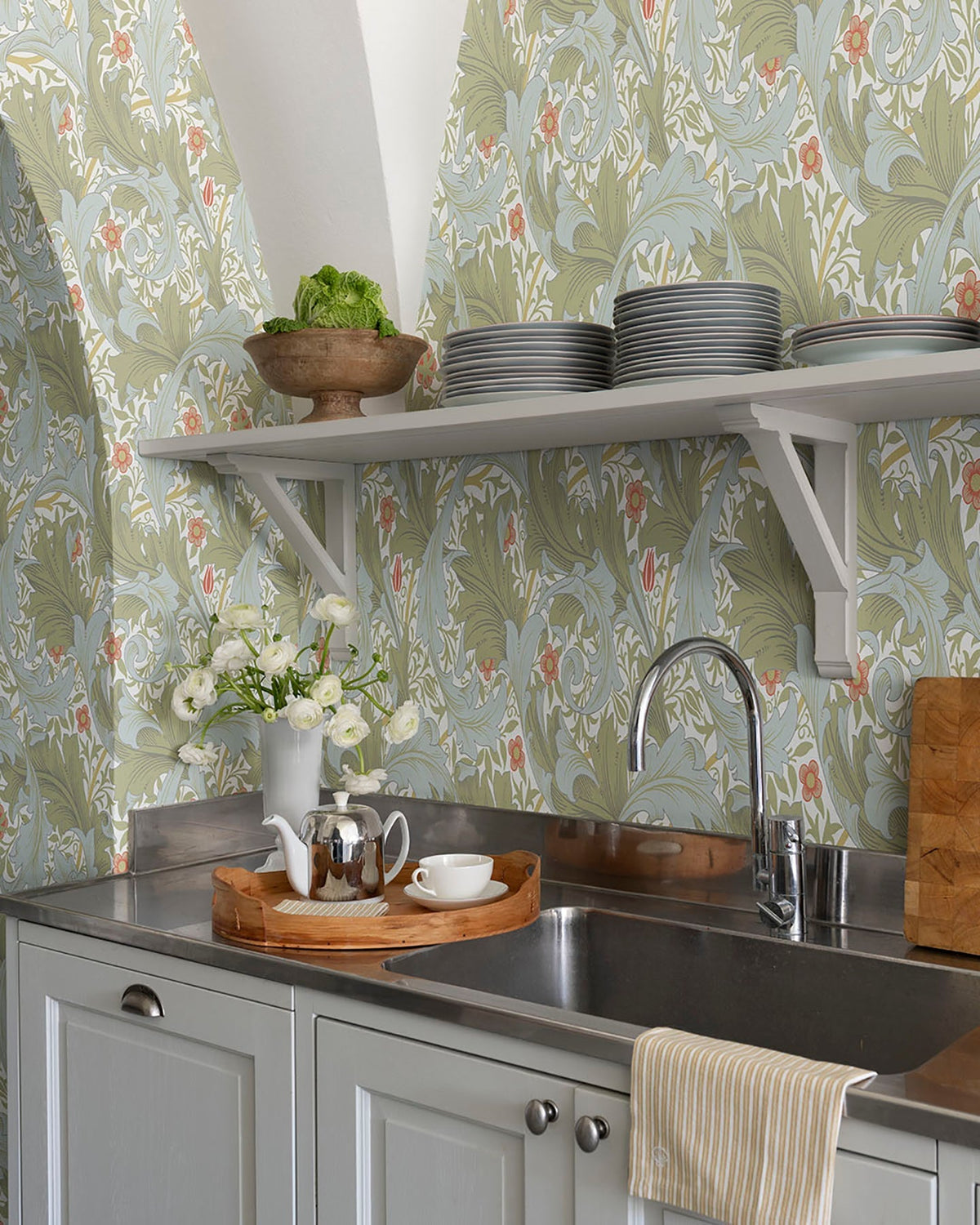 4153-82012-peel-and-stick-wallpaper-room-scene