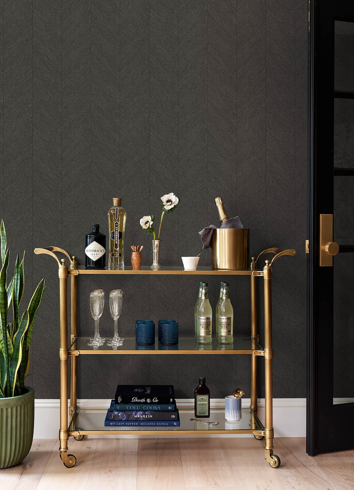 4155-27317-peel-and-stick-wallpaper-room-scene