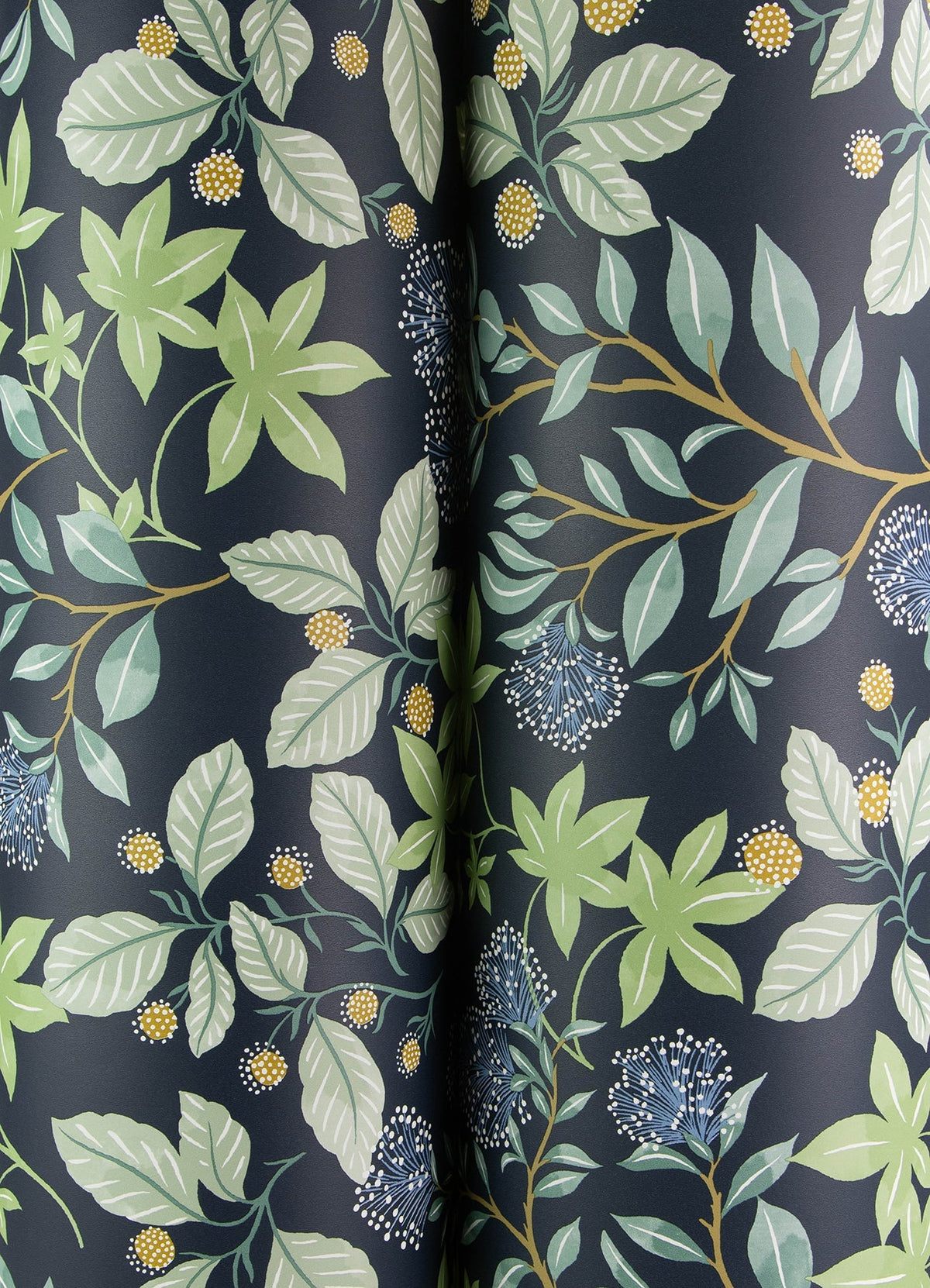 4155-72814-peel-and-stick-wallpaper-detail-closeup