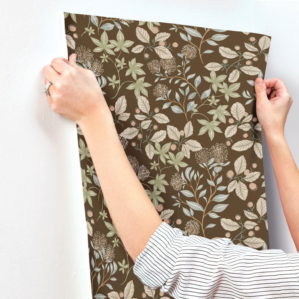 4155-72816-peel-and-stick-wallpaper-stick-application-step