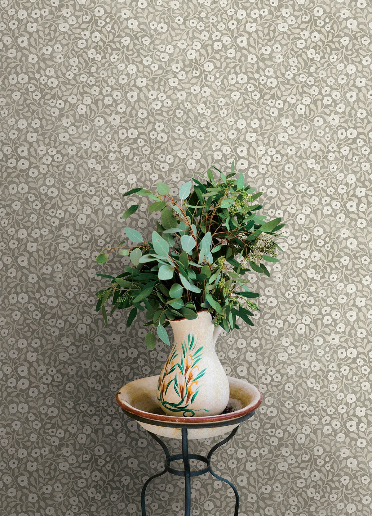 4169-83131-peel-and-stick-wallpaper-room-scene-detail-closeup