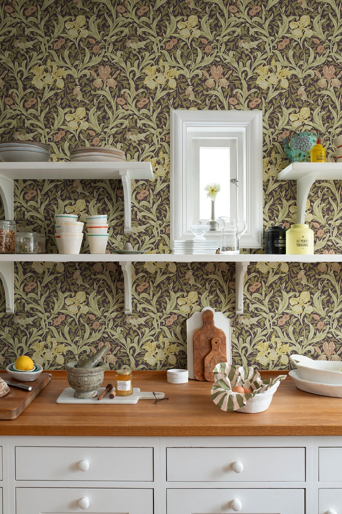 4171-82052-peel-and-stick-wallpaper-room-scene
