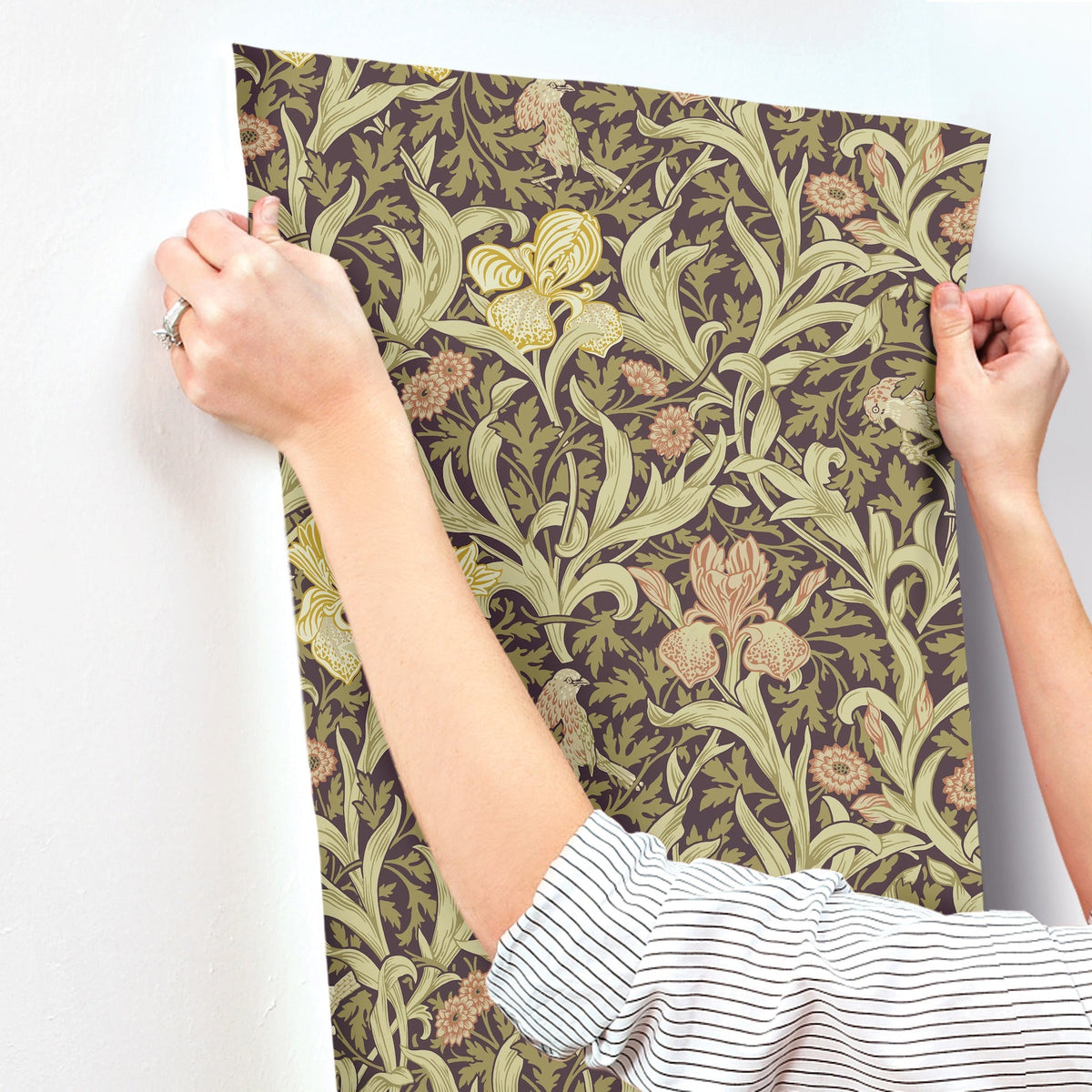 4171-82052-peel-and-stick-wallpaper-stick-application-step