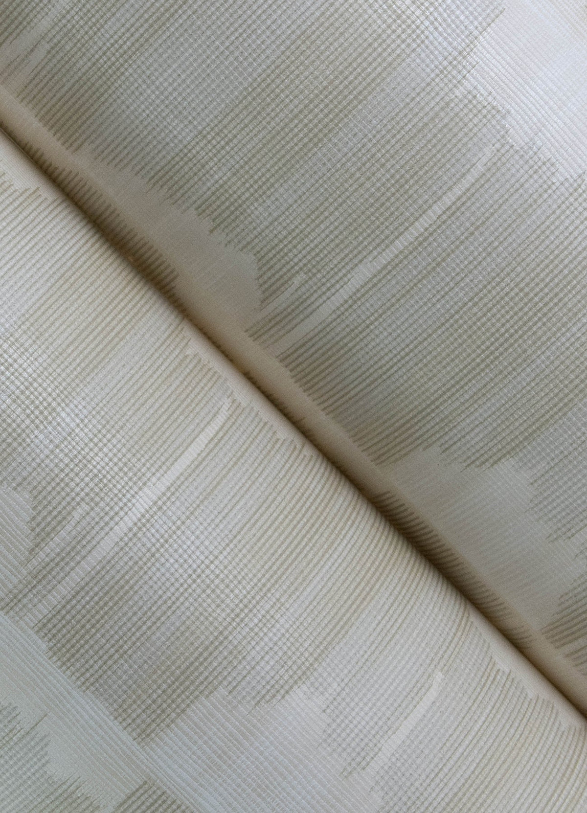4172-24345-peel-and-stick-wallpaper-detail-closeup