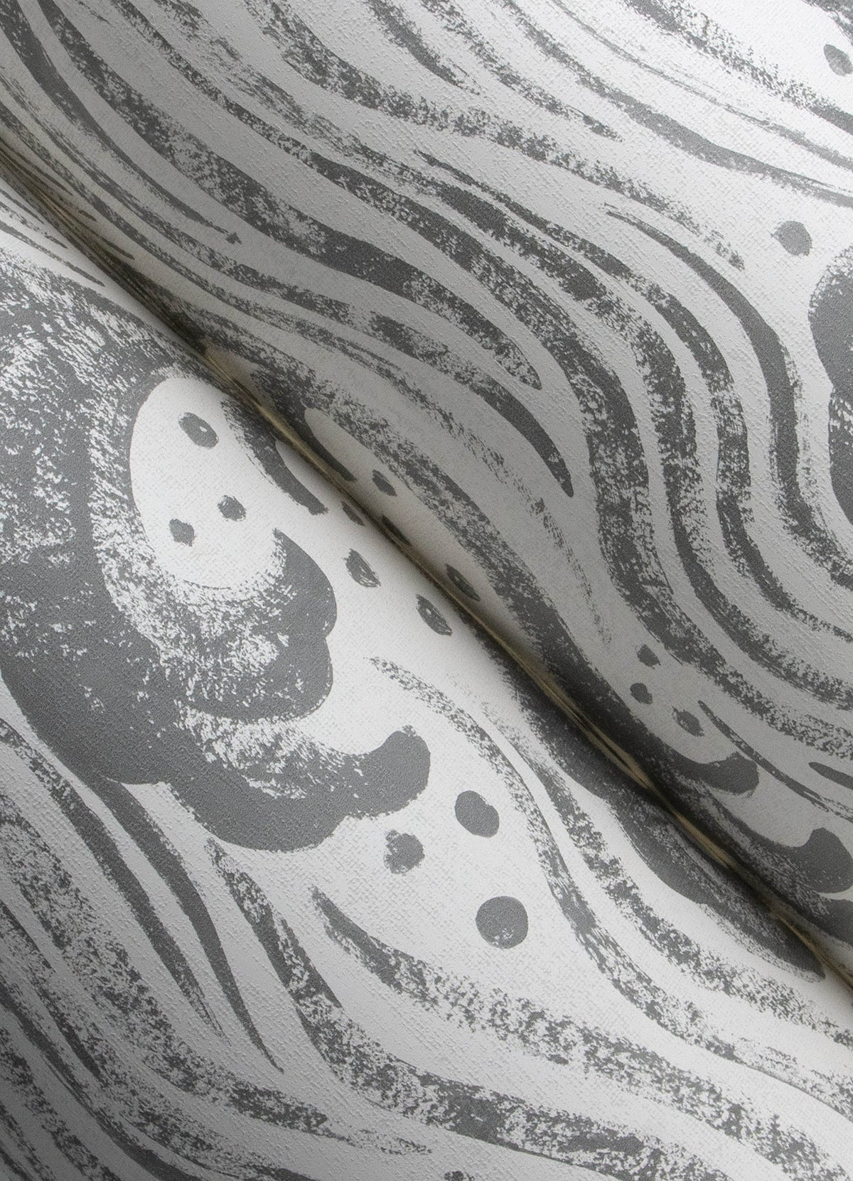 4172-27510-peel-and-stick-wallpaper-detail-closeup