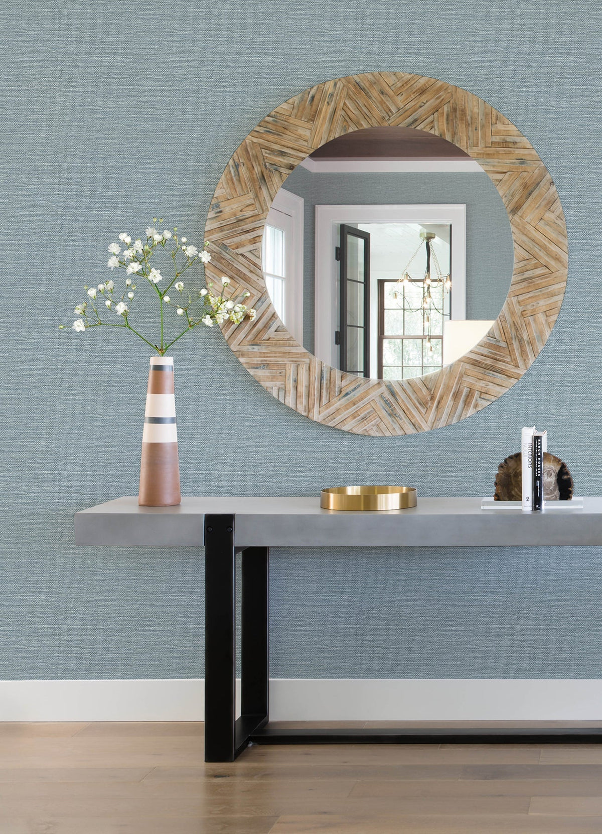 4172-27527-peel-and-stick-wallpaper-room-scene
