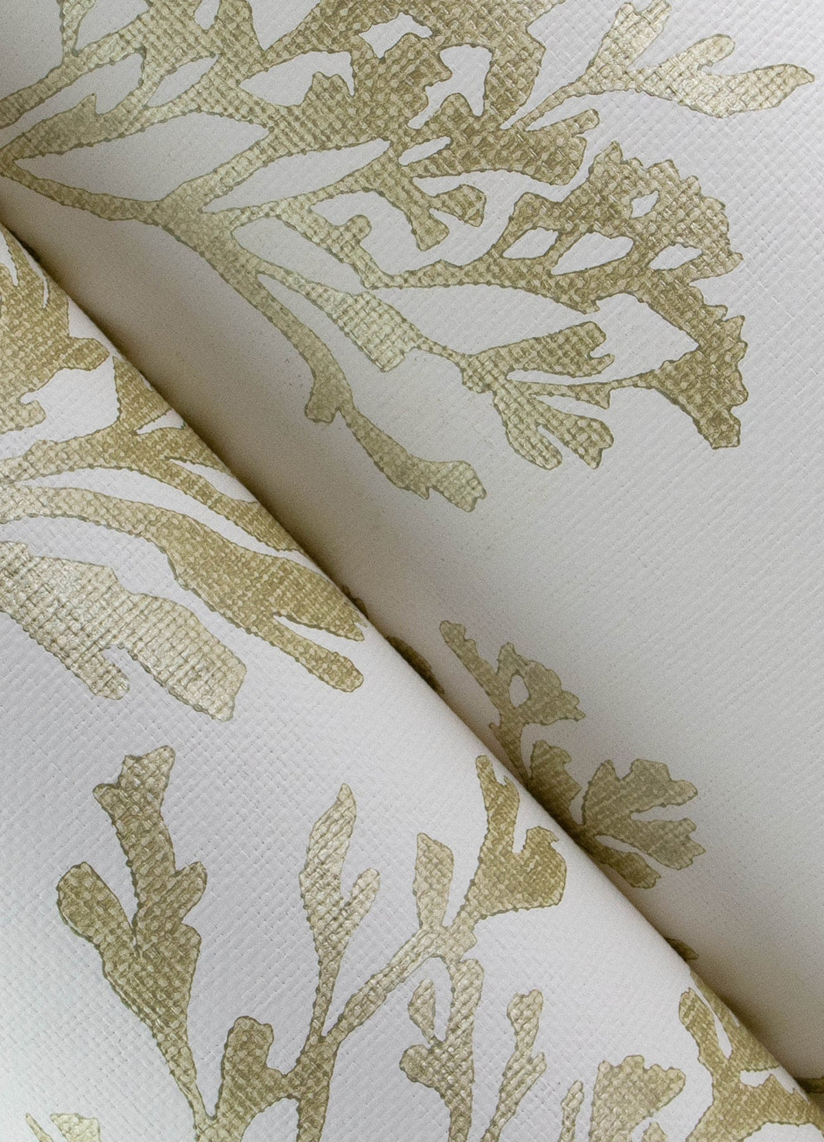 4172-82002-peel-and-stick-wallpaper-detail-closeup