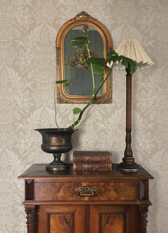 4173-27621-peel-and-stick-wallpaper-room-scene-detail-closeup