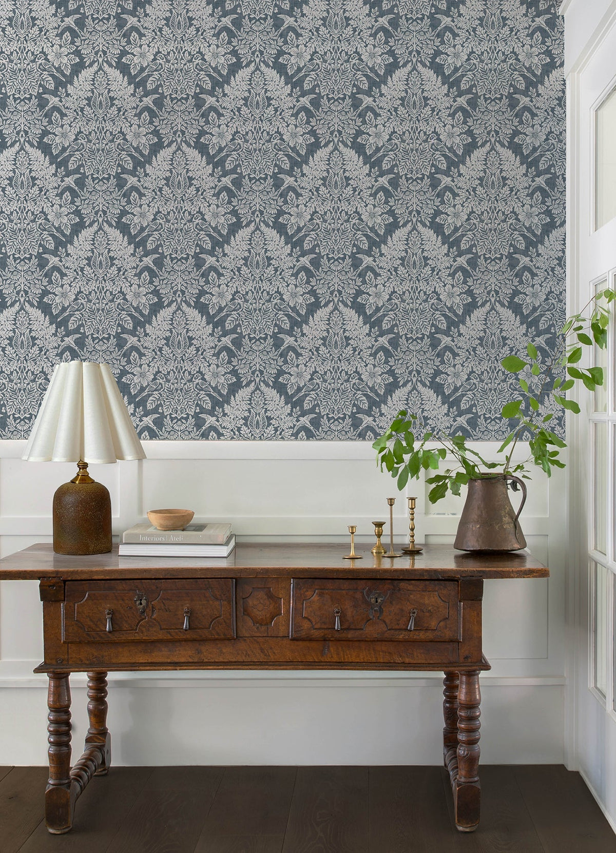 4173-27622-peel-and-stick-wallpaper-room-scene