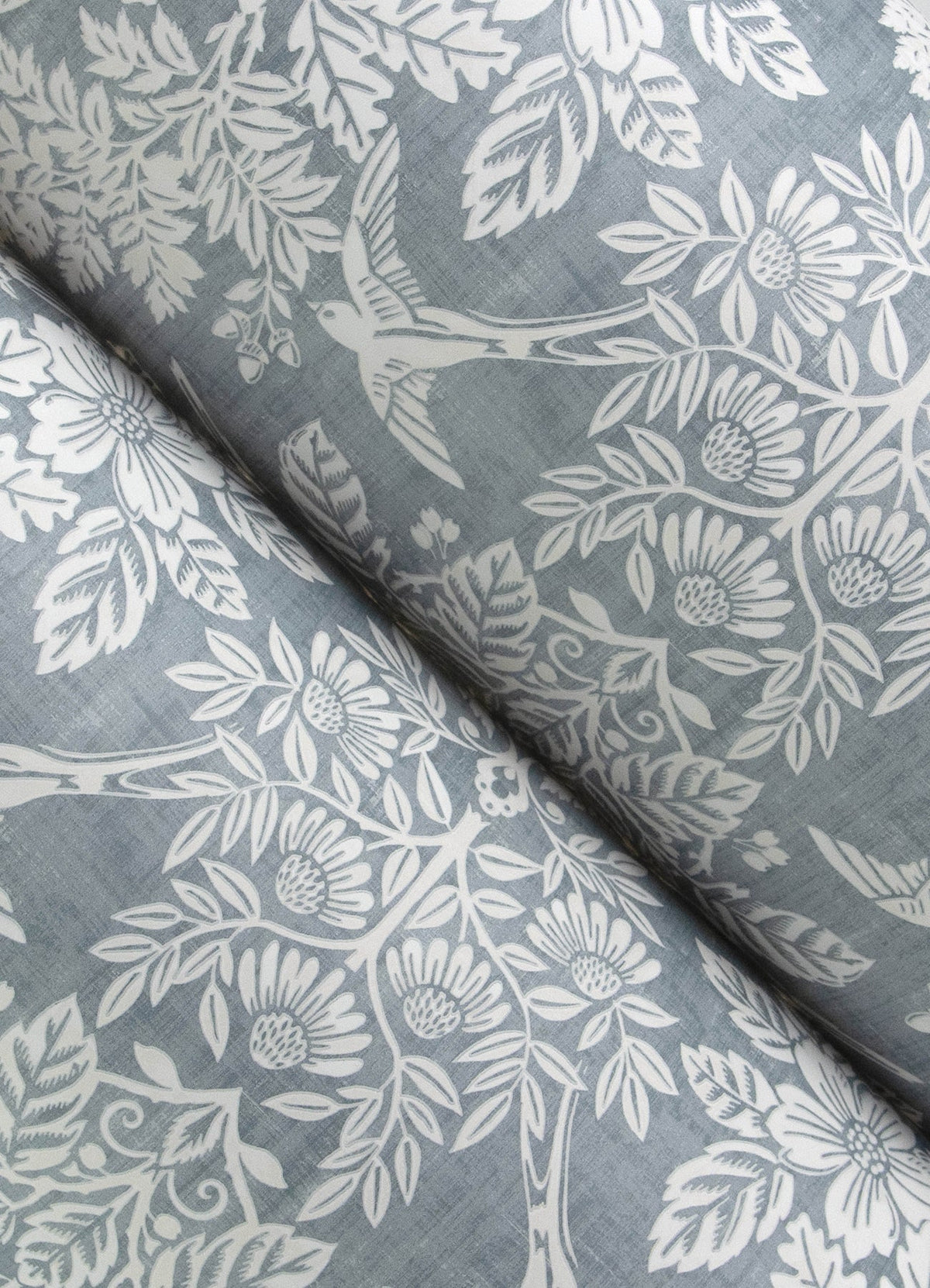 4173-27623-peel-and-stick-wallpaper-detail-closeup