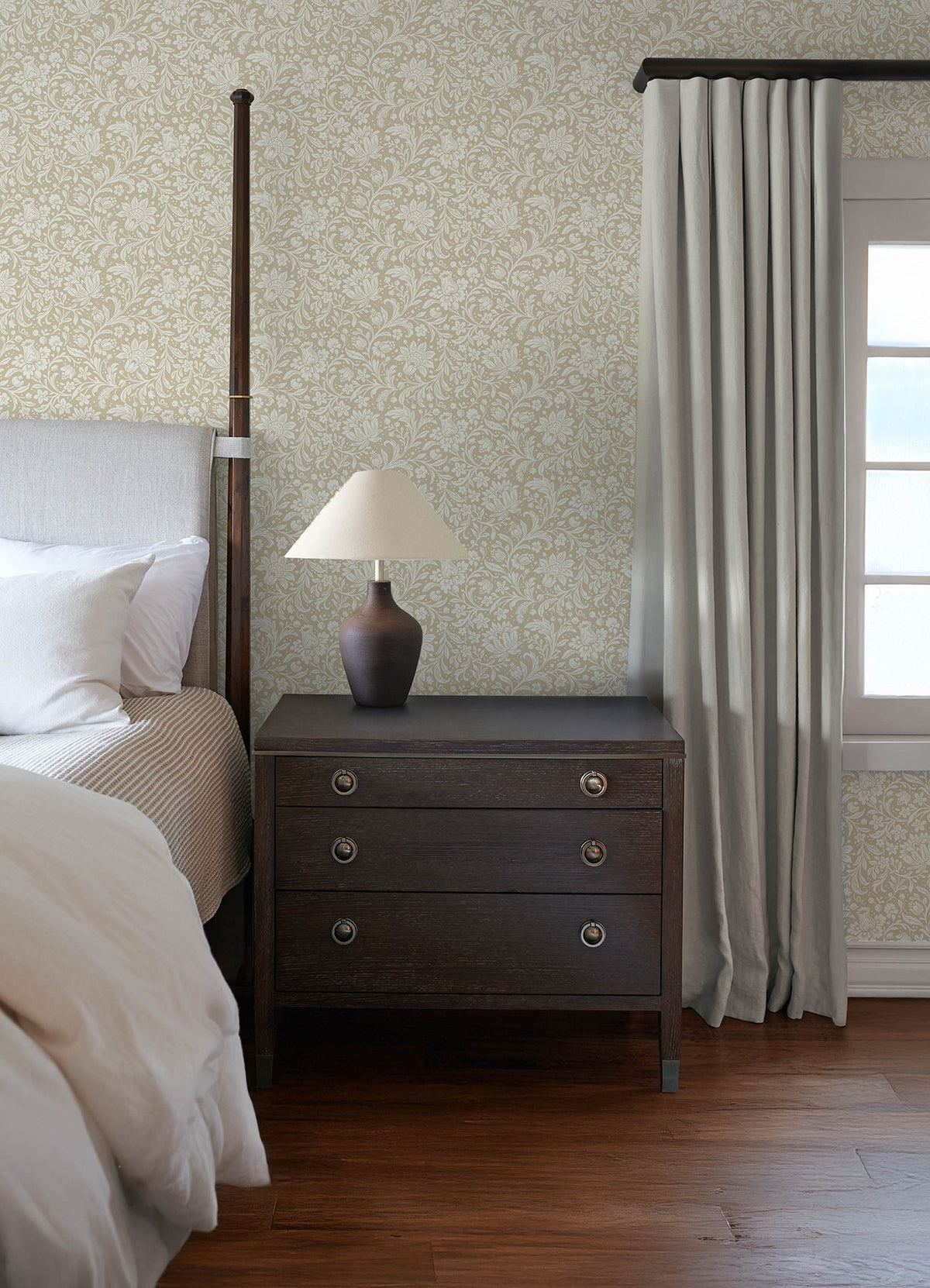 4173-27625-peel-and-stick-wallpaper-room-scene