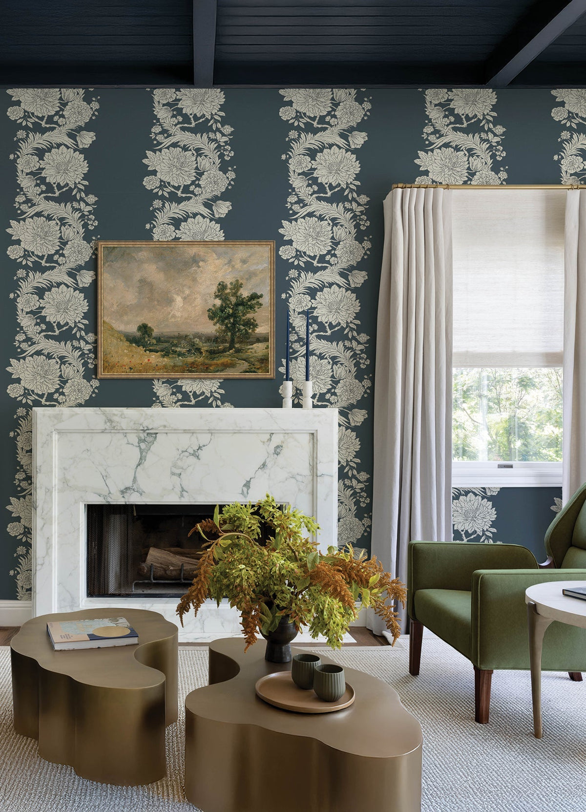 4173-27642-peel-and-stick-wallpaper-room-scene