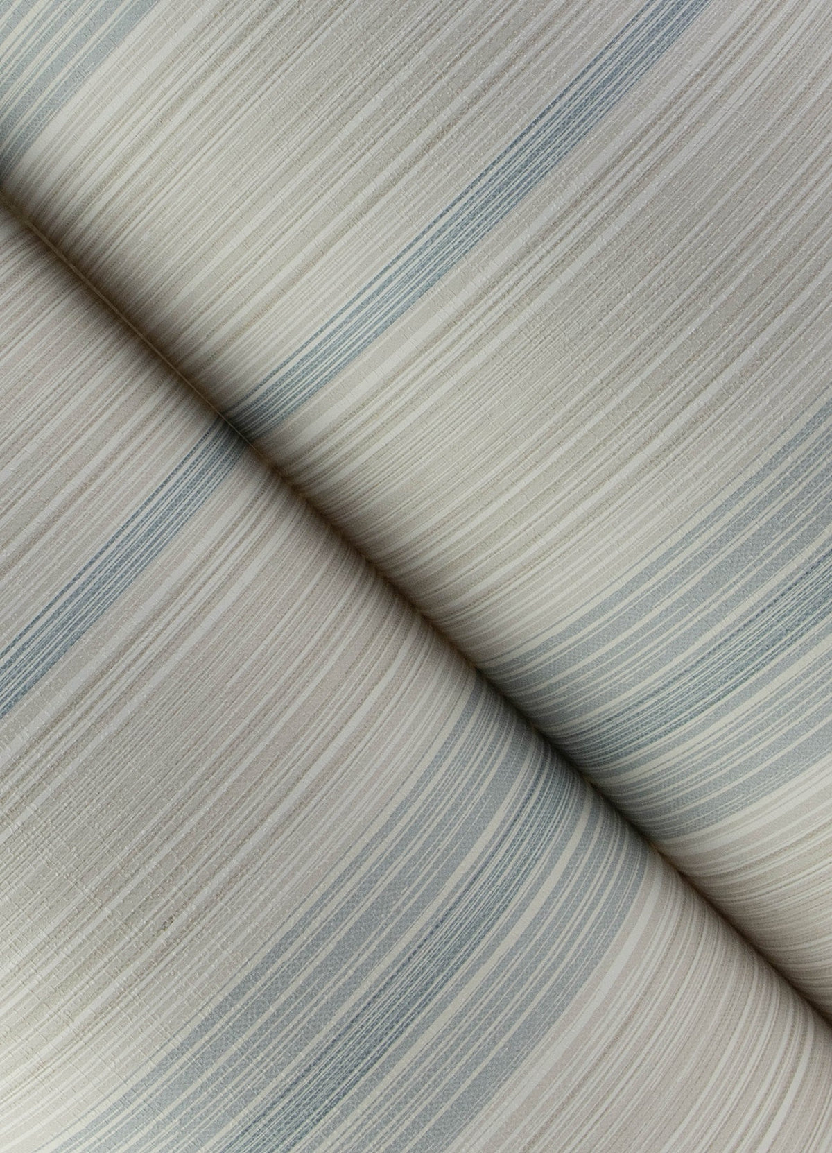 4173-27660-peel-and-stick-wallpaper-detail-closeup