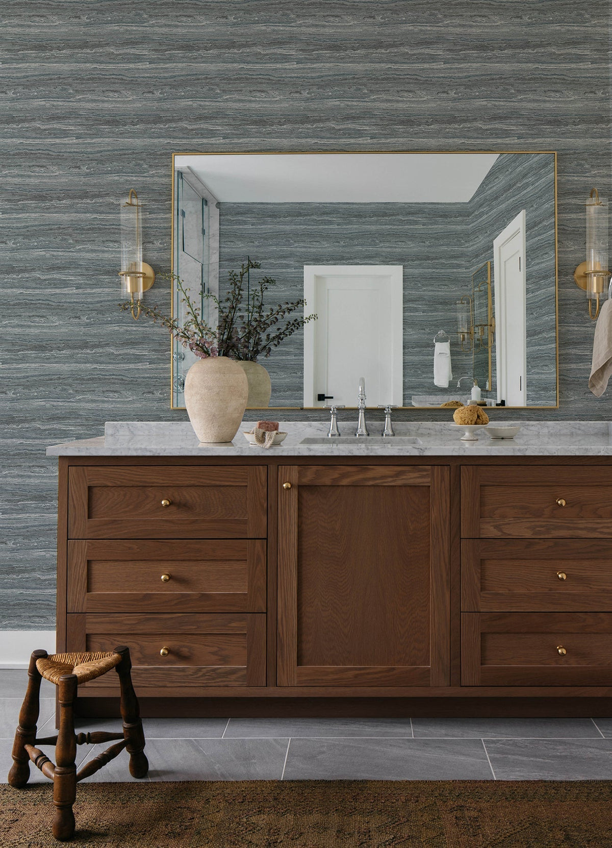 4173-27667-peel-and-stick-wallpaper-room-scene