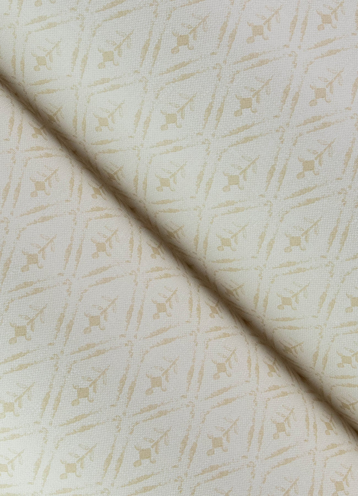 4173-27669-peel-and-stick-wallpaper-detail-closeup