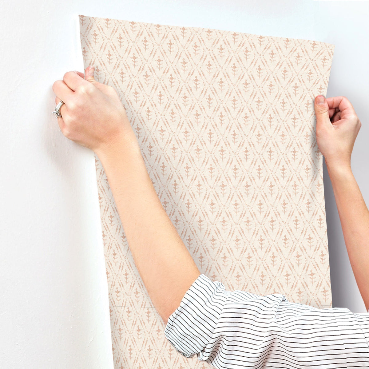 4173-27670-peel-and-stick-wallpaper-stick-application-step