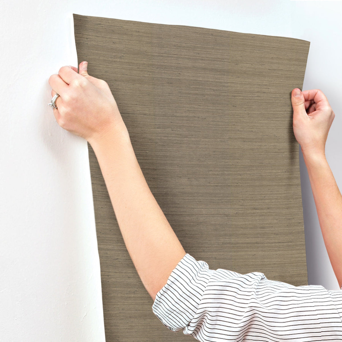 4173-82101-peel-and-stick-wallpaper-stick-application-step