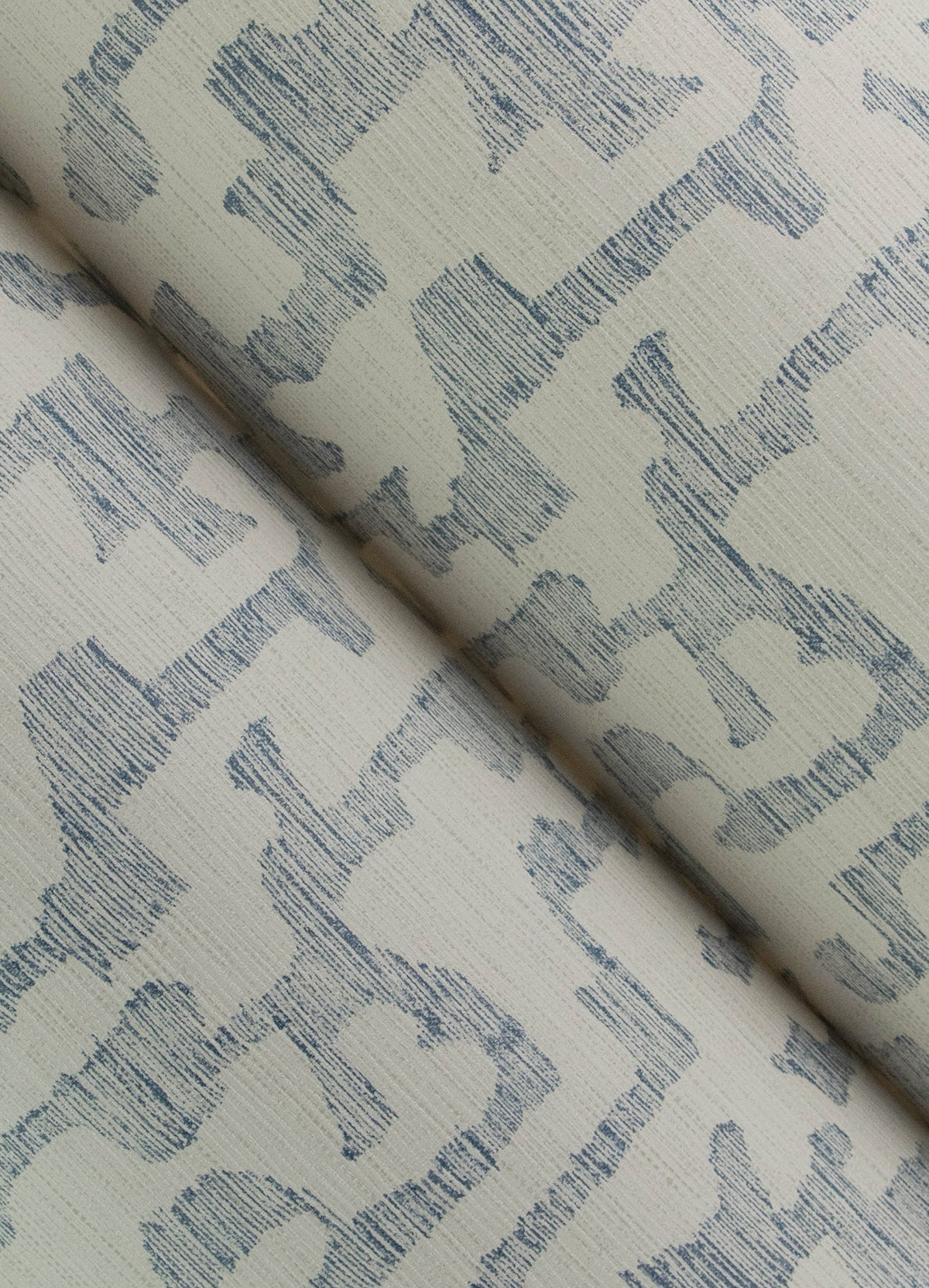 4177-27701-peel-and-stick-wallpaper-detail-closeup