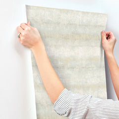 4177-27732-peel-and-stick-wallpaper-stick-application-step