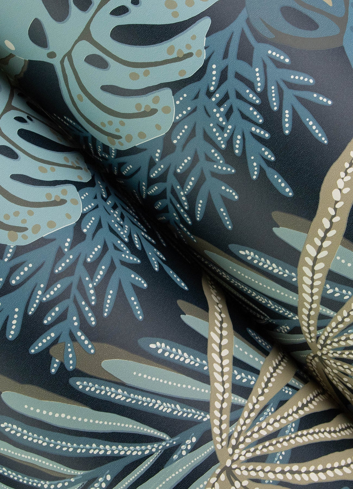 4177-27735-peel-and-stick-wallpaper-detail-closeup