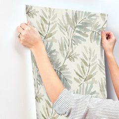 4177-27740-peel-and-stick-wallpaper-stick-application-step