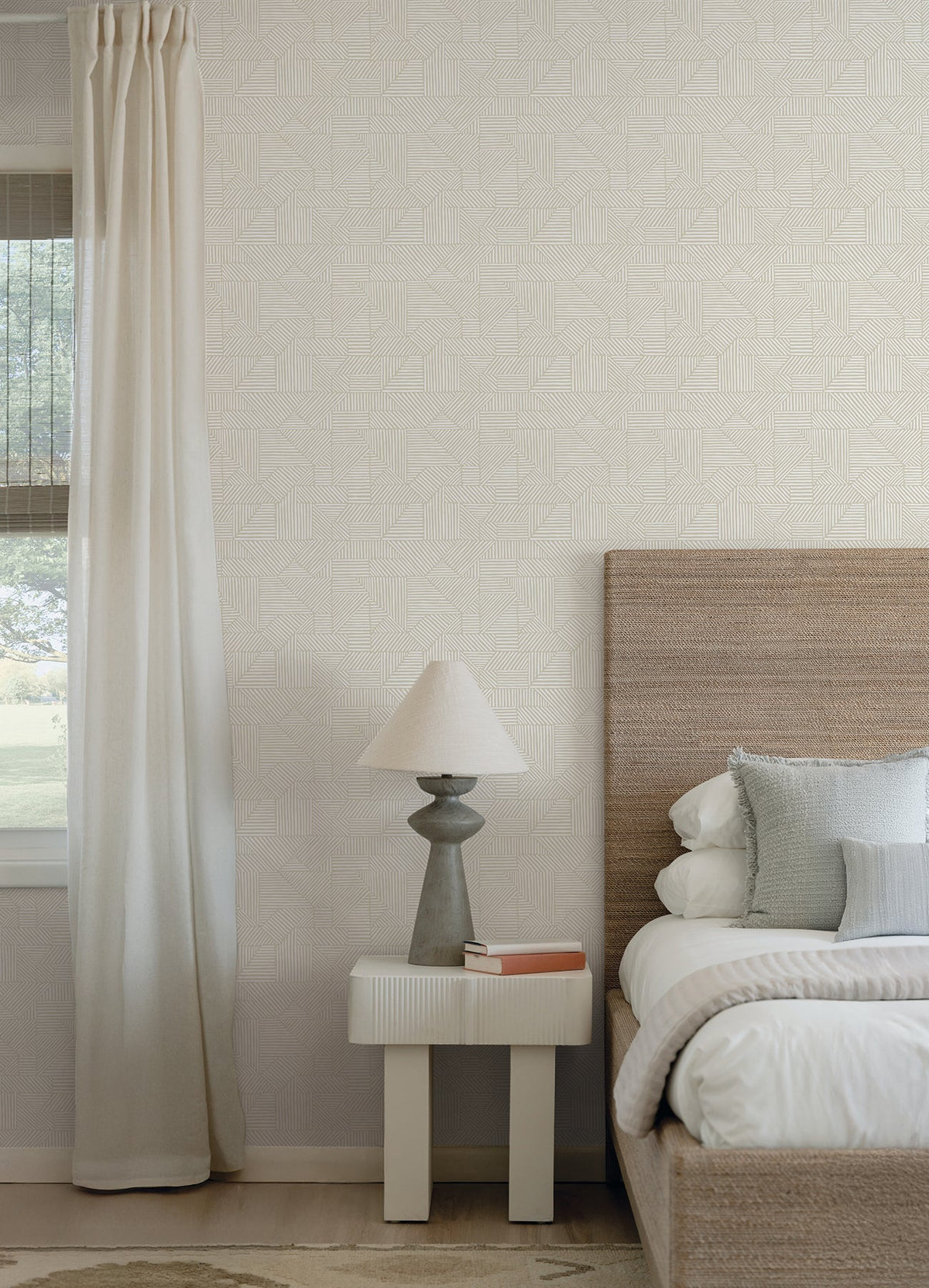 4177-83300-peel-and-stick-wallpaper-room-scene