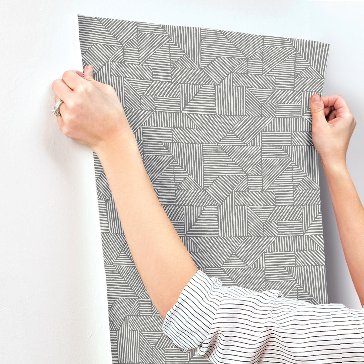 4177-83302-peel-and-stick-wallpaper-stick-application-step