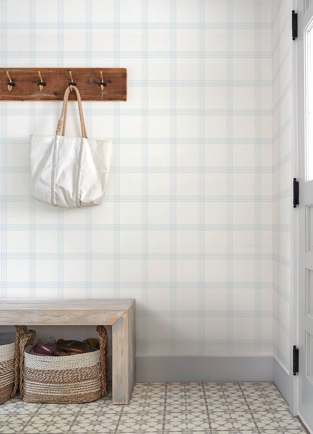 4192-24475-peel-and-stick-wallpaper-room-scene