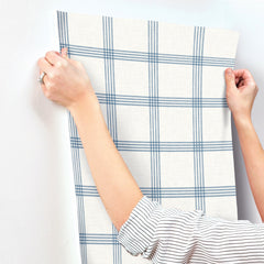 4192-26993-peel-and-stick-wallpaper-stick-application-step