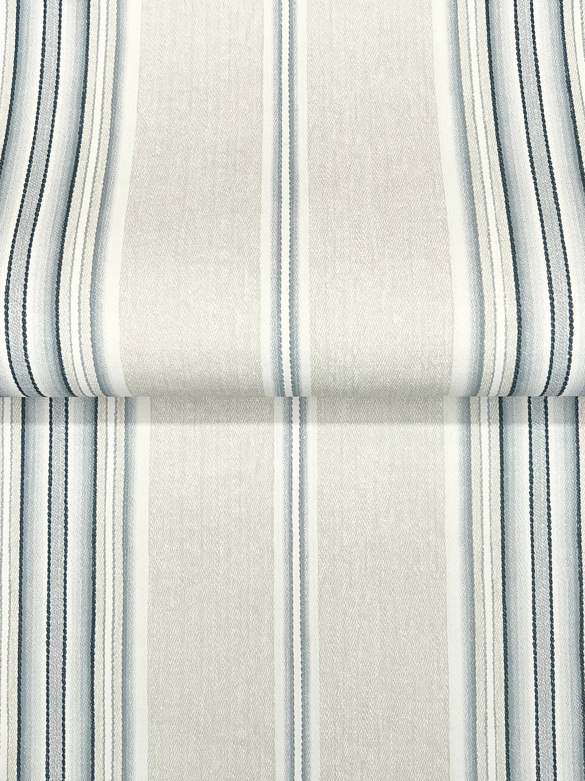 4192-83123-peel-and-stick-wallpaper-detail-closeup