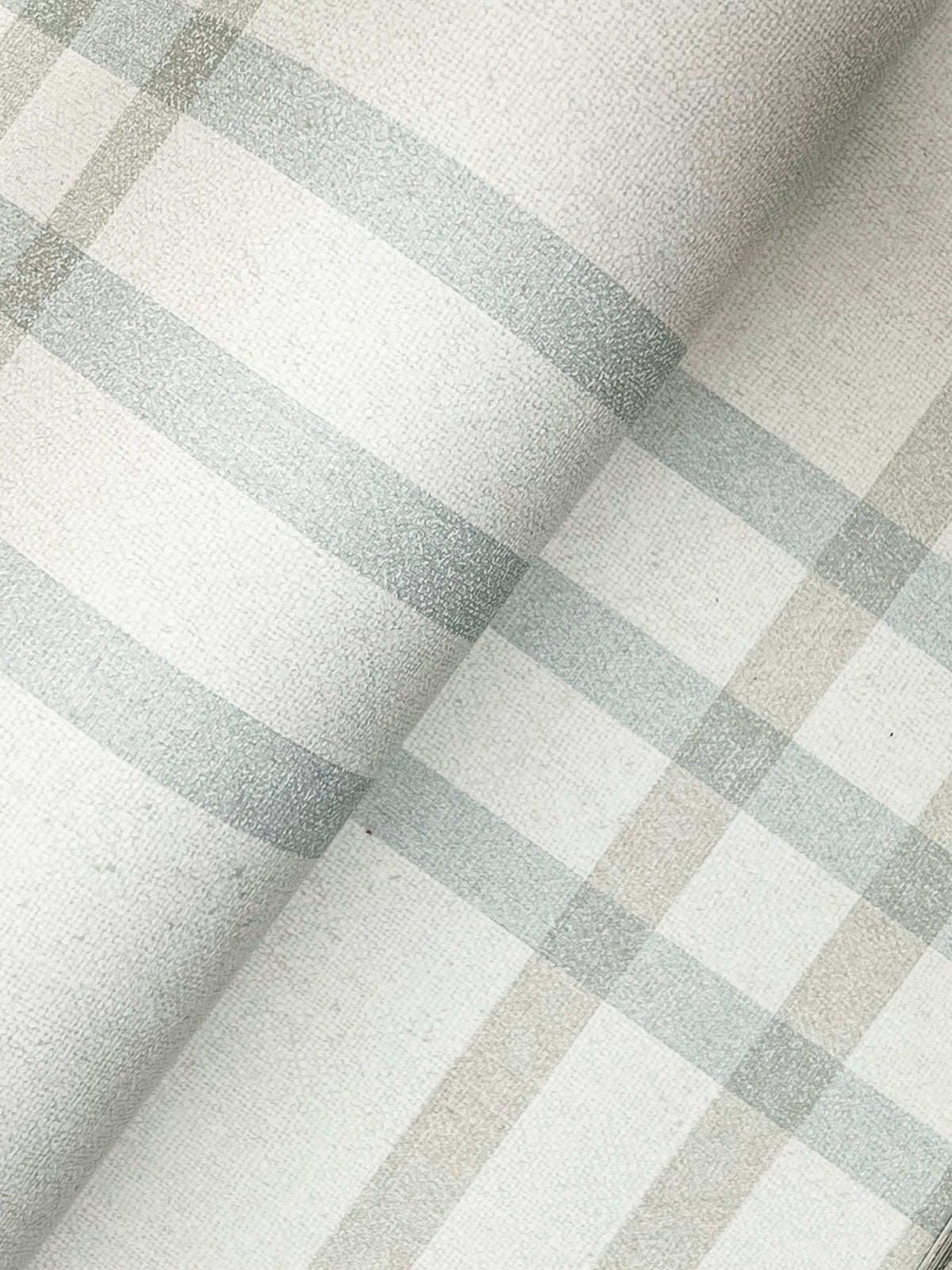 4192-83400-peel-and-stick-wallpaper-detail-closeup