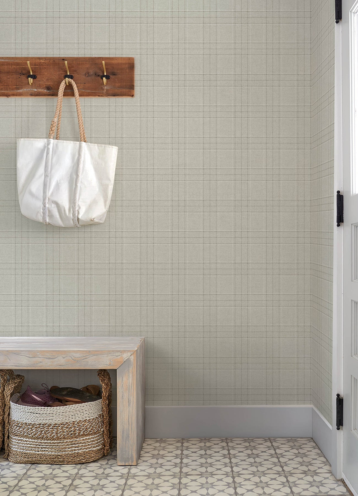 4192-83456-peel-and-stick-wallpaper-room-scene