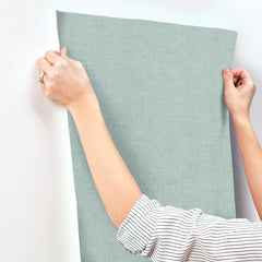 4193-7410-peel-and-stick-wallpaper-stick-application-step