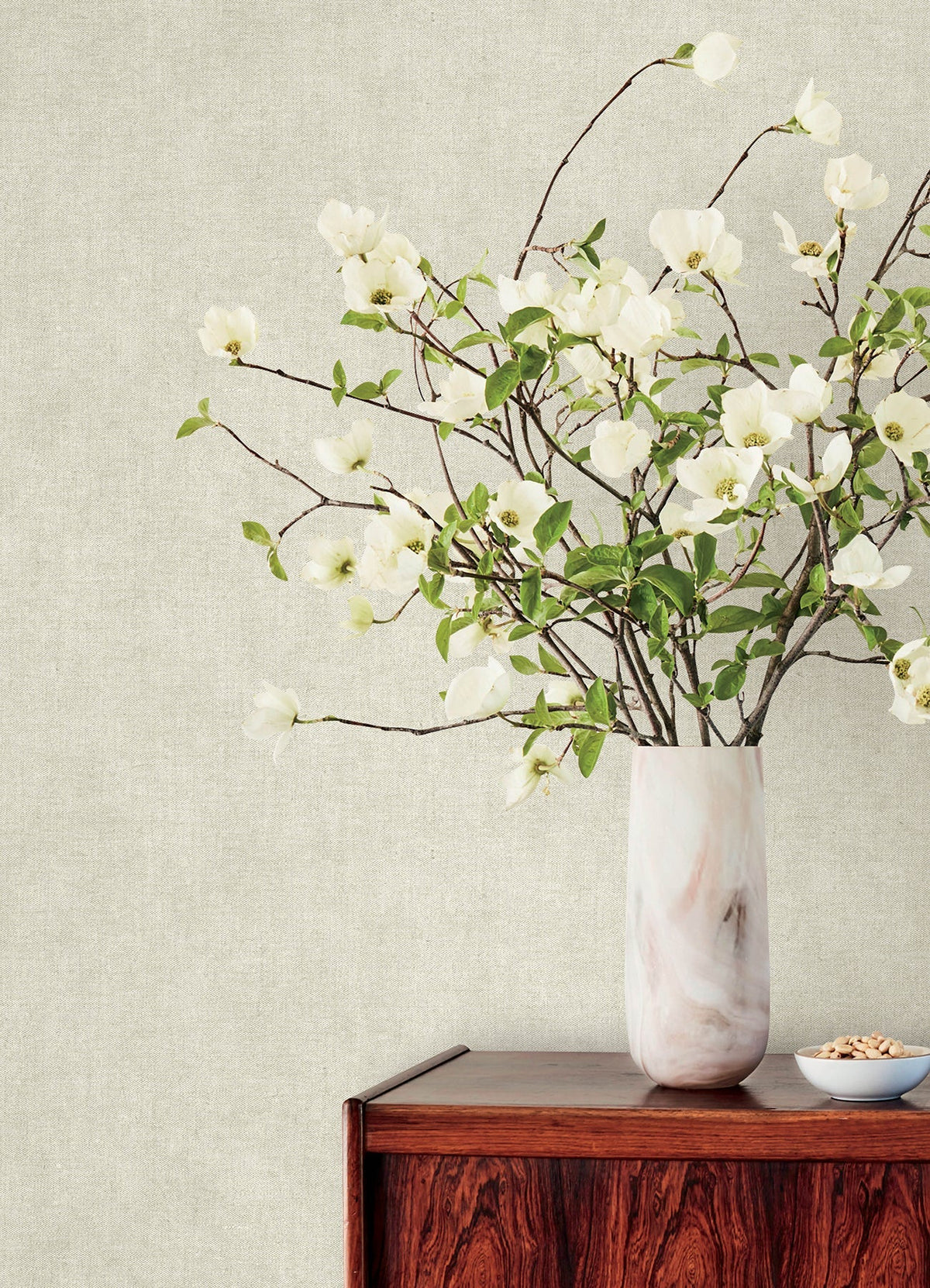 4193-7420-peel-and-stick-wallpaper-room-scene-detail-closeup