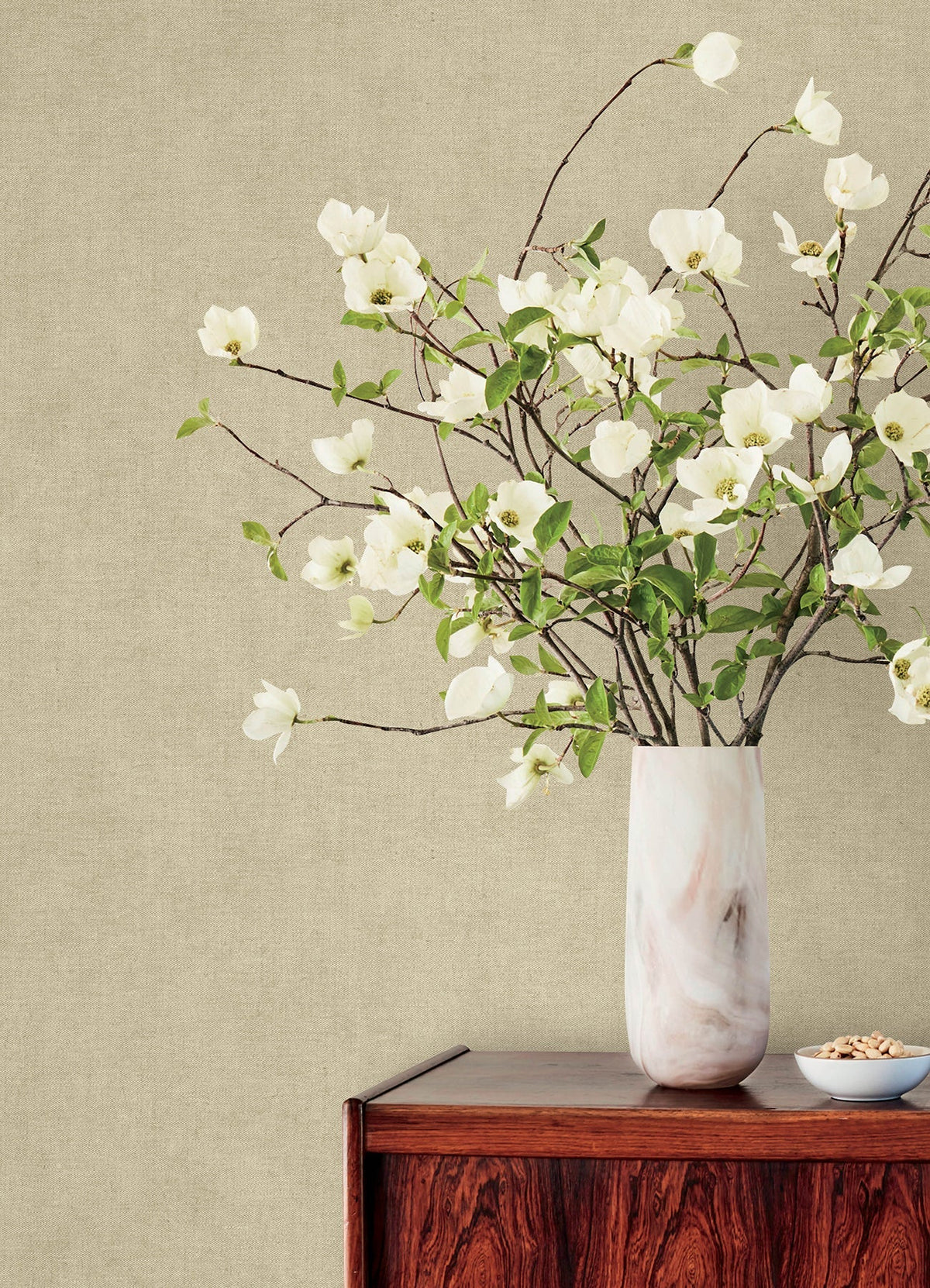 4193-7422-peel-and-stick-wallpaper-room-scene-detail-closeup