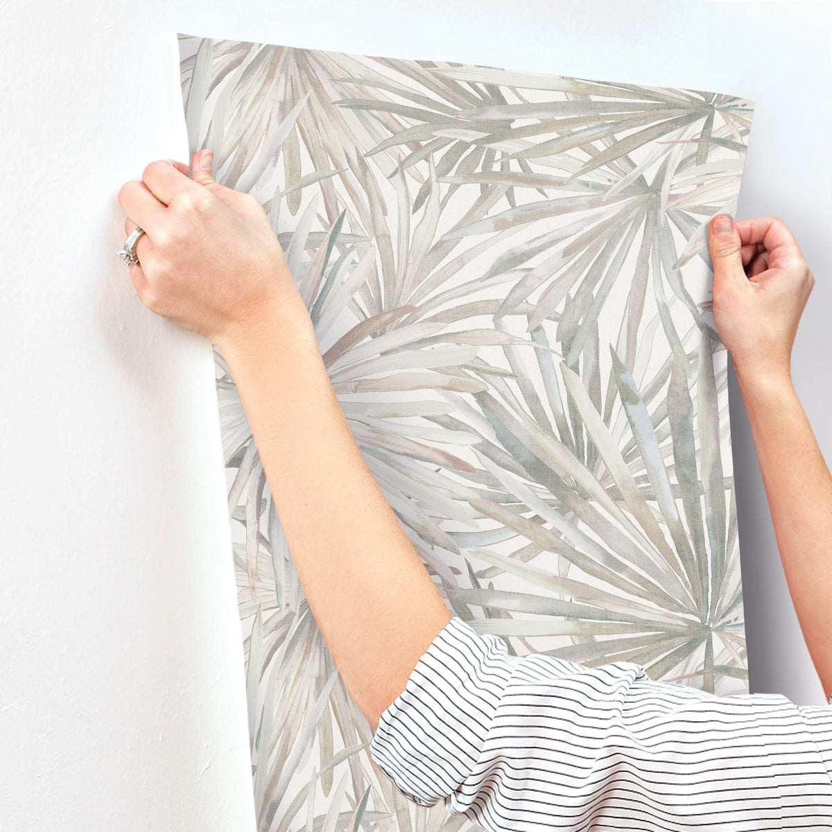 4193-7450-peel-and-stick-wallpaper-stick-application-step