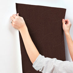4198-27807-peel-and-stick-wallpaper-stick-application-step