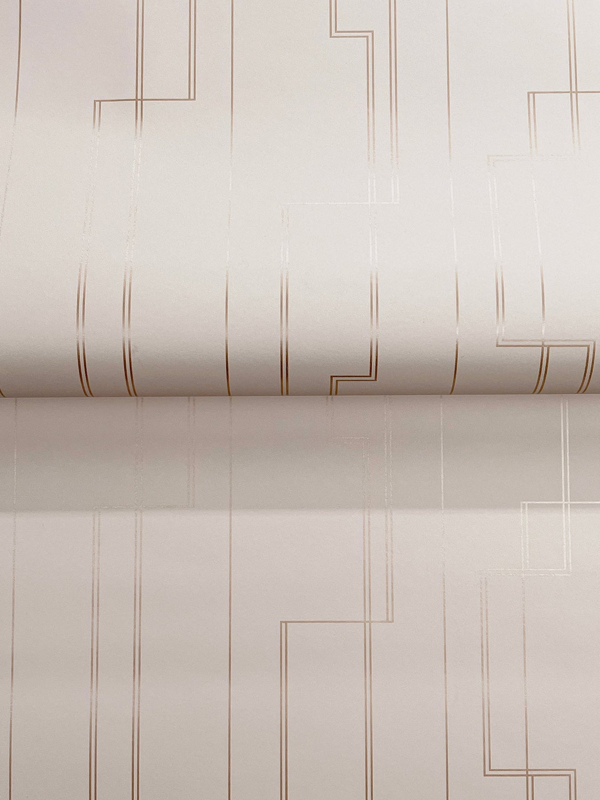 4198-27813-peel-and-stick-wallpaper-detail-closeup